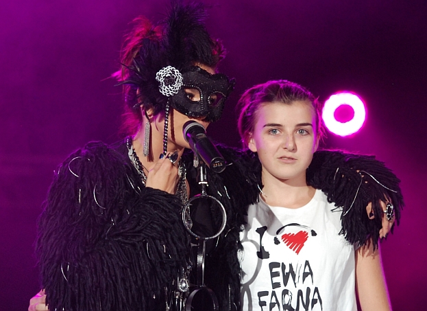 Farna świętuje 18-te urodziny (ZDJĘCIA)