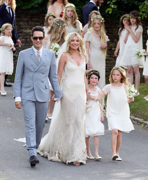 Brytyjczycy wolą siostry Middleton od Kate Moss!