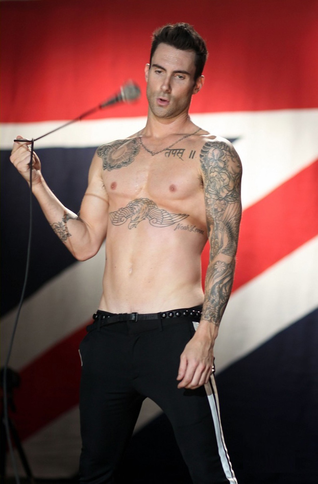 Maroon 5 i Aguilera WYGRALI Z ADELE!